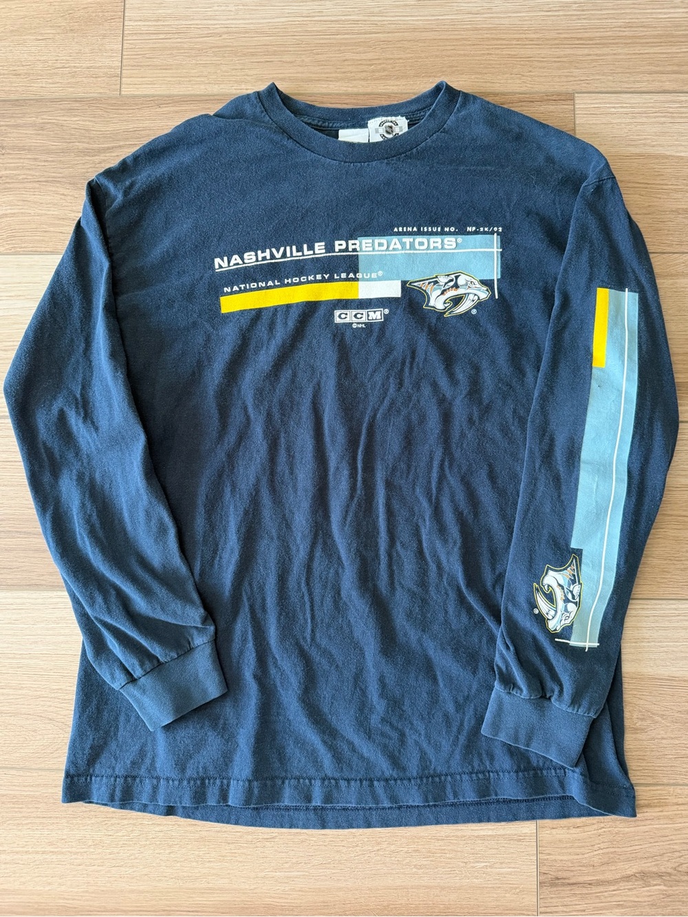 Vintage 90’s Nashville Predators Long Sleeve Shirt